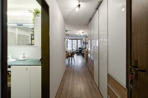 Interior - CHASA TULAI F114: GENEROUSLY RENOVATED ALPENCHIC STUDIO IN HOLIDAY PARK TULAI F114 (Scuol)