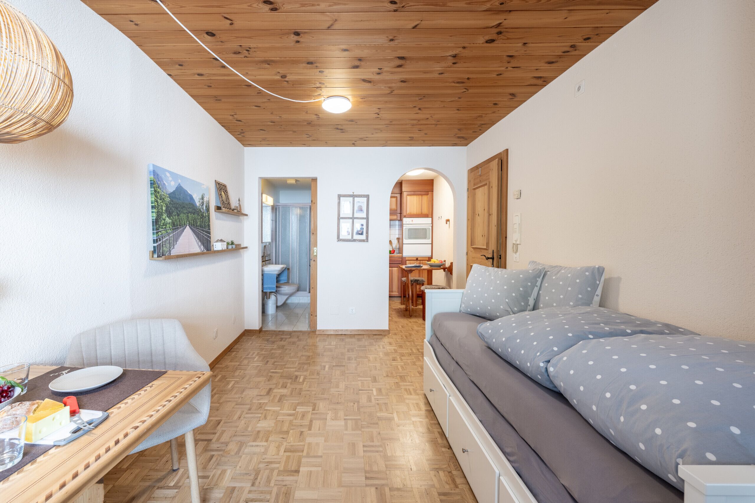 Wi-Fi gratuit, draps fournis