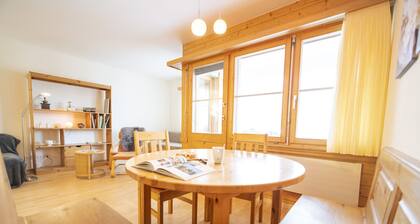 Chasa Trais Fluors: Cozy 2.5-room apartment in Ardez