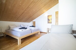 2 bedrooms, free WiFi, bed sheets