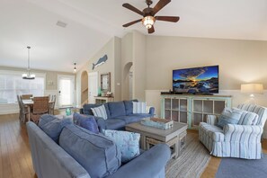 Smart TV, mesa de pingue-pongue