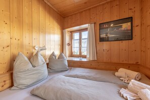 2 habitaciones, wifi gratis y ropa de cama