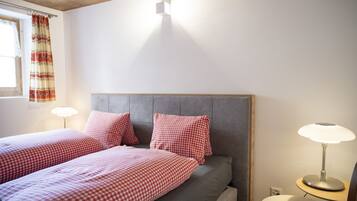 4 Schlafzimmer, kostenloses WLAN, Bettwäsche