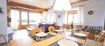 Chasa Rontsch Madlaina: Charming 4.5 room penthouse flat with panoramic views in the centre of Ftan