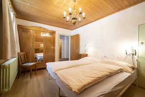 2 chambres, Wi-Fi gratuit, draps fournis