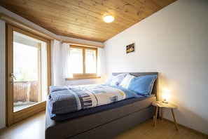 3 Schlafzimmer, kostenloses WLAN, Bettwäsche