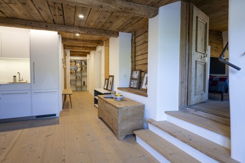 Chasa Bijou: Idyllic 3-room apartment in the quiet mountain village of Ftan