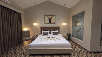 1 bedroom, desk, free WiFi, bed sheets