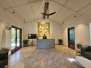 Interior - River Estates Luxury Resort & Spa (Khalapur)