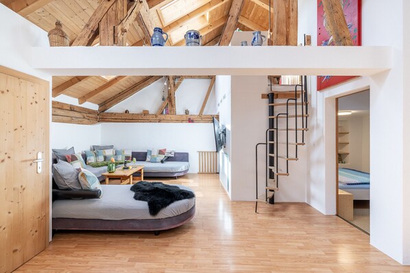 4 habitaciones, wifi gratis y ropa de cama 