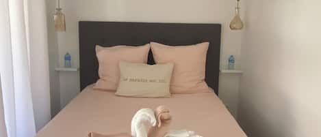 1 bedroom, soundproofing, iron/ironing board, free WiFi