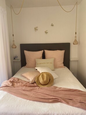 1 bedroom, soundproofing, iron/ironing board, free WiFi - Dolce-vita Appartements 3 Étoiles, Climatisé à 50 Mètres de la Plage (Roquebrune-Cap-Martin)