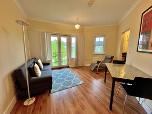 아파트 | 거실 공간 | TV