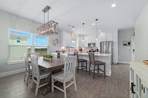 Dining - Luxury Beach Home, Private Heated Pool, 100 Steps To Beach, Panoramic Gulf Views (Gulf Shores)