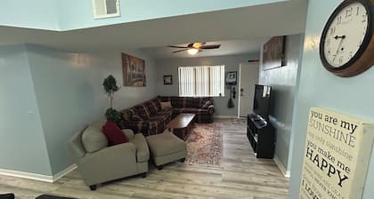 PREMIER LOCATION - UF / Shands / Gainesville. Closest Condo to Campus!