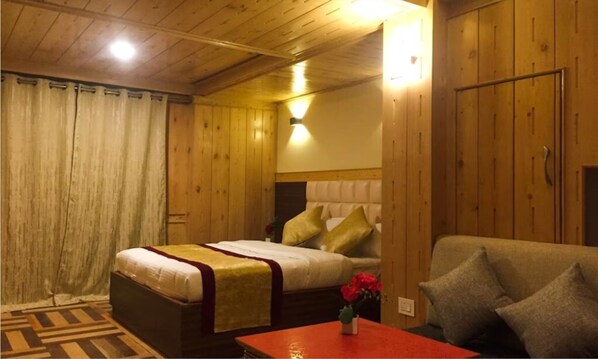 Deluxe Triple Room | Free WiFi, bed sheets - Golden Kisa Resort Sikkim Lachung (Chungthang)