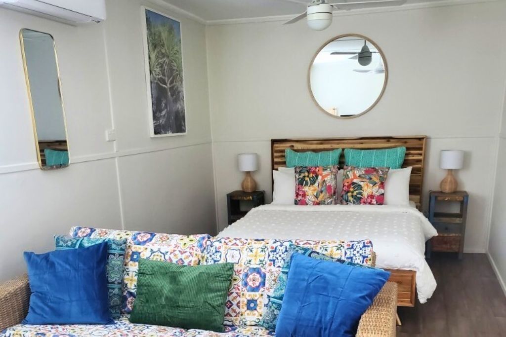 1 bedroom, iron/ironing board, free WiFi, bed sheets