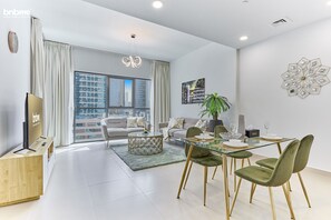 公寓, 城市景觀 | 起居區 | 42-吋 LCD 液晶電視、有線頻道、Netflix、串流服務