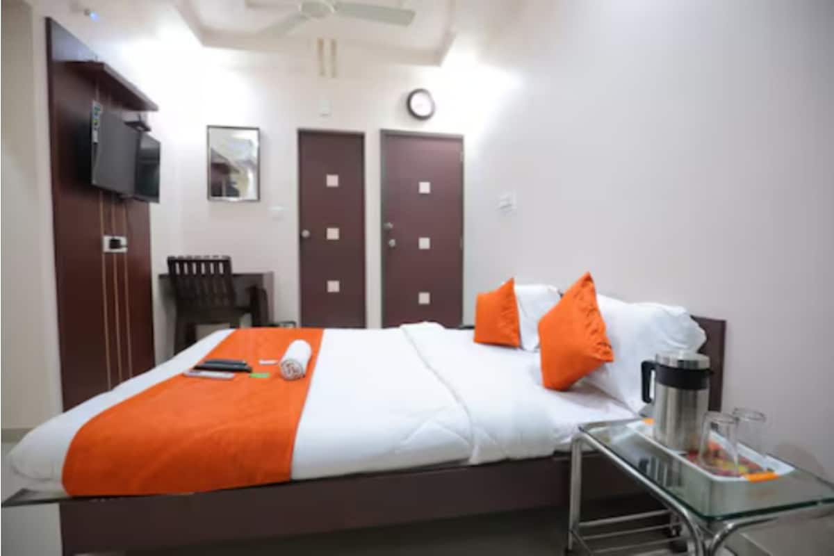 Superior Double Room | WiFi (free), bed sheets