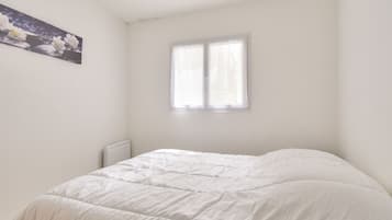 2 bedrooms