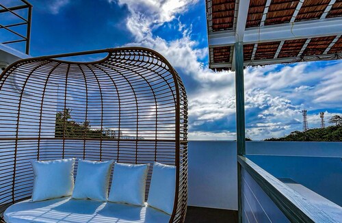 The Pacific Coast Tropical Haven 