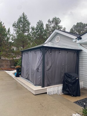 Terrace/patio - Pinehurst Paradise Pool Home (Pinehurst)