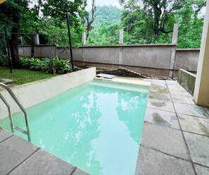 Private pool - Avhyay Resort (Vasai)
