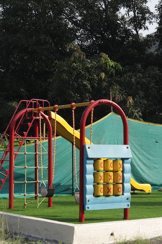 Avhyay Resort