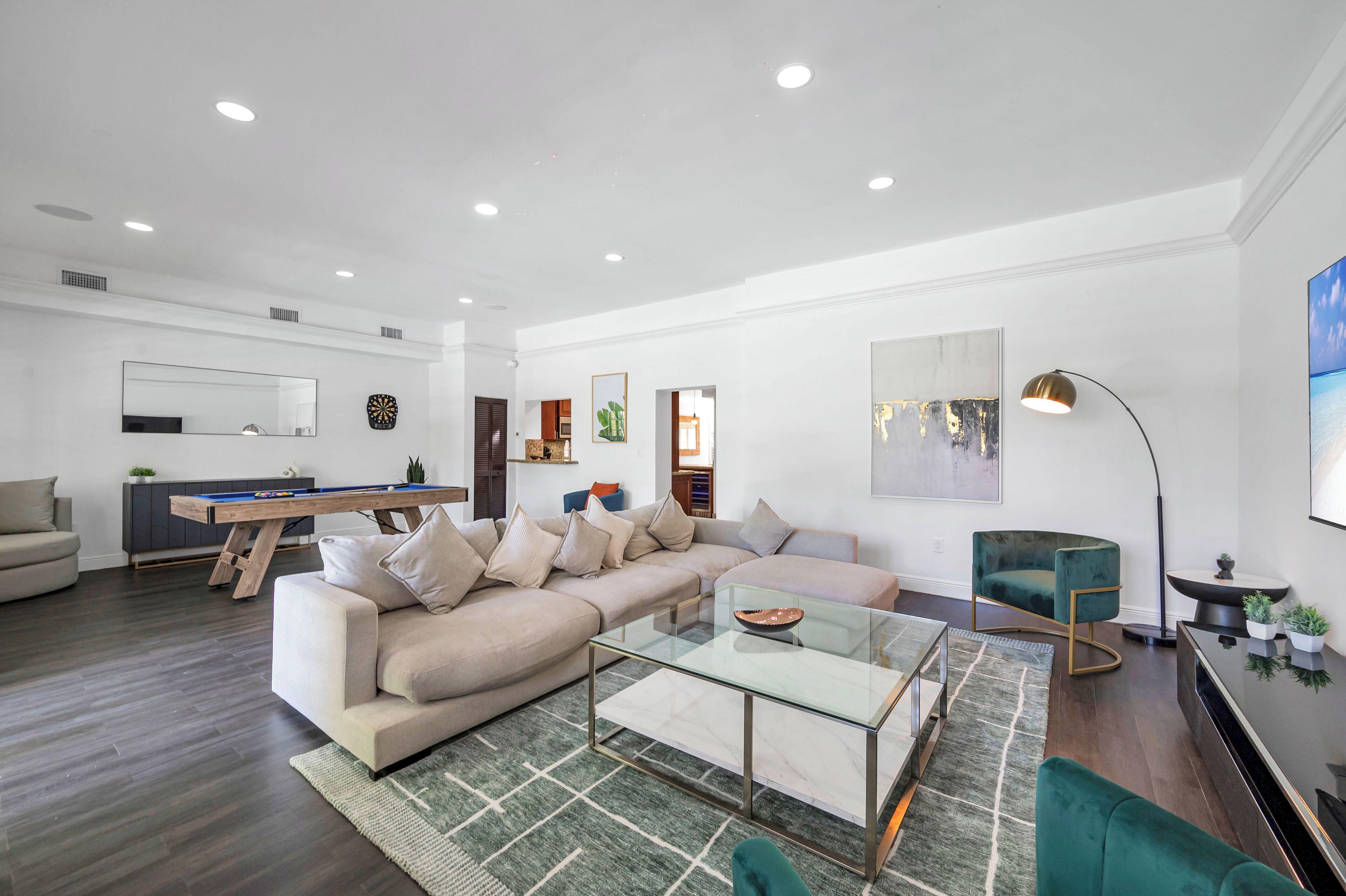 智能电视、电子游戏