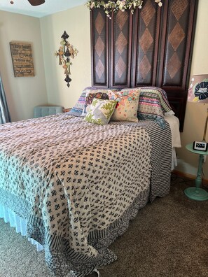2 bedrooms, iron/ironing board, travel crib, WiFi