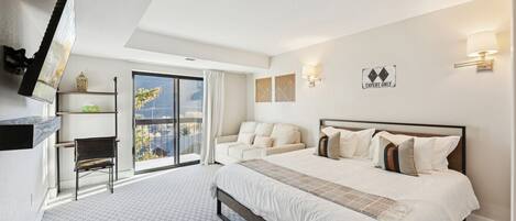 2 slaapkamers, een bureau, een strijkplank/strijkijzer, gratis wifi