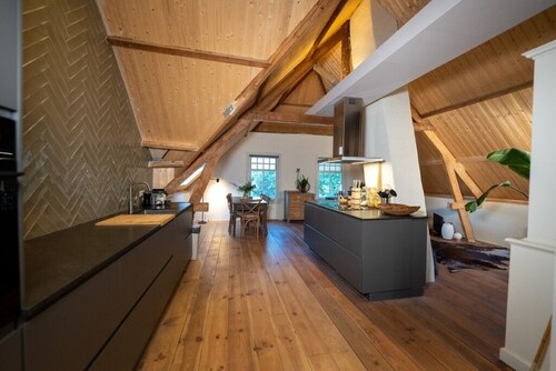 Stroeckmanhoeve: The Loft