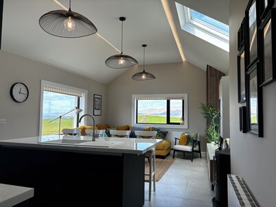 Cannon's Barn | Brand New Renovation | Stylish & New | Ocean Views