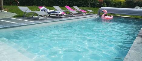 Piscine extérieure, piscine chauffée