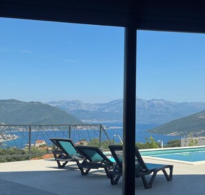 A heated pool - Bay View Village - Villa Eléanore 2 (Herceg Novi)