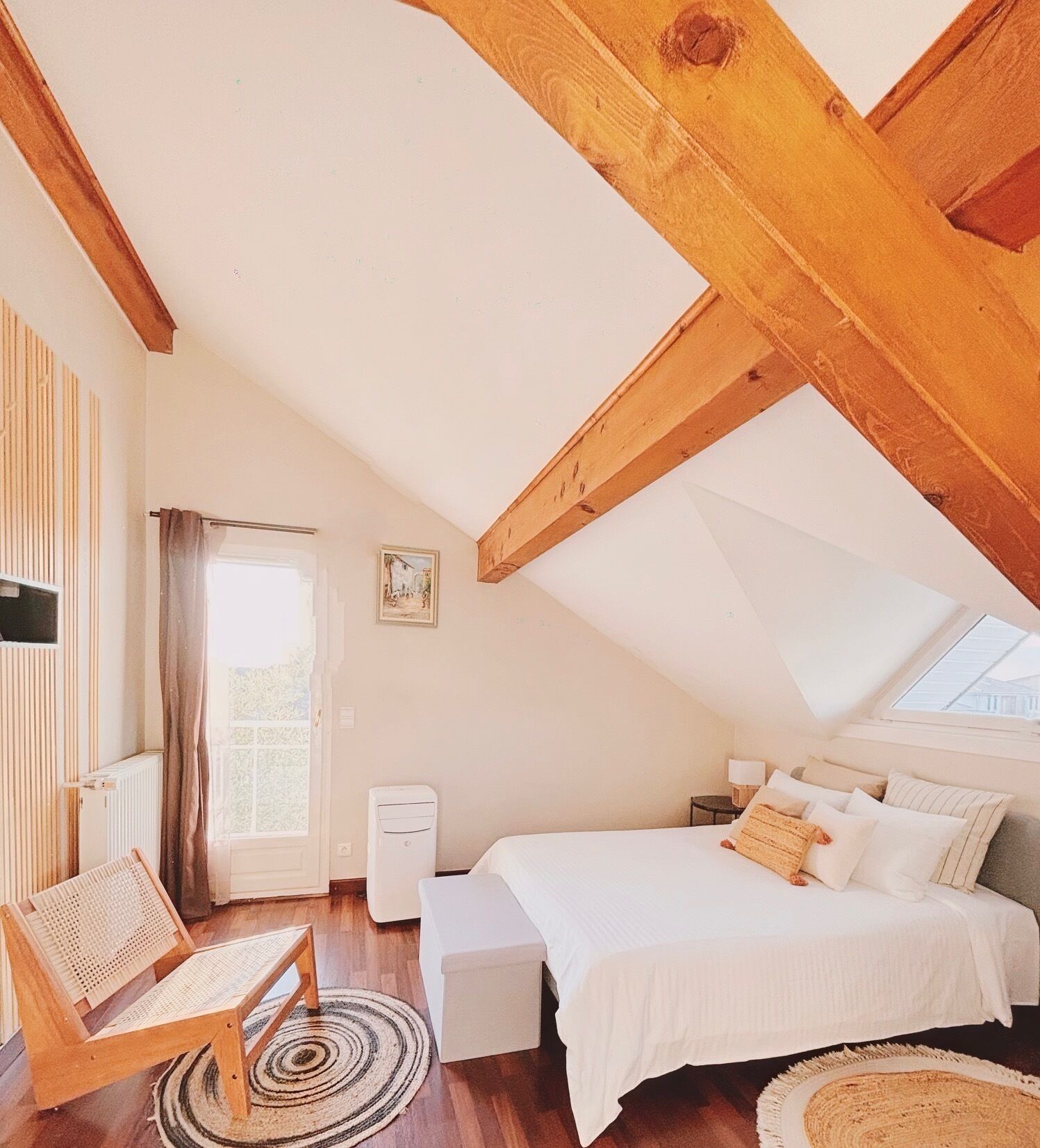 4 soverom, skrivebord, strykejern/-brett og wi-fi