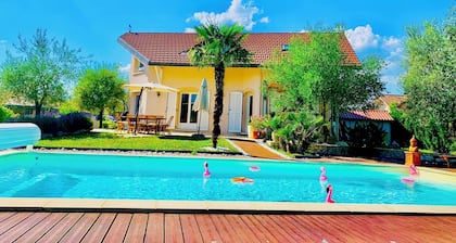 Villa in CHENS SUR LEMAN