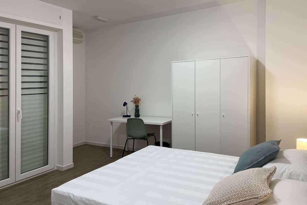 Italienska Frette-lakan, sängtillbehör av högsta kvalitet och duntäcken