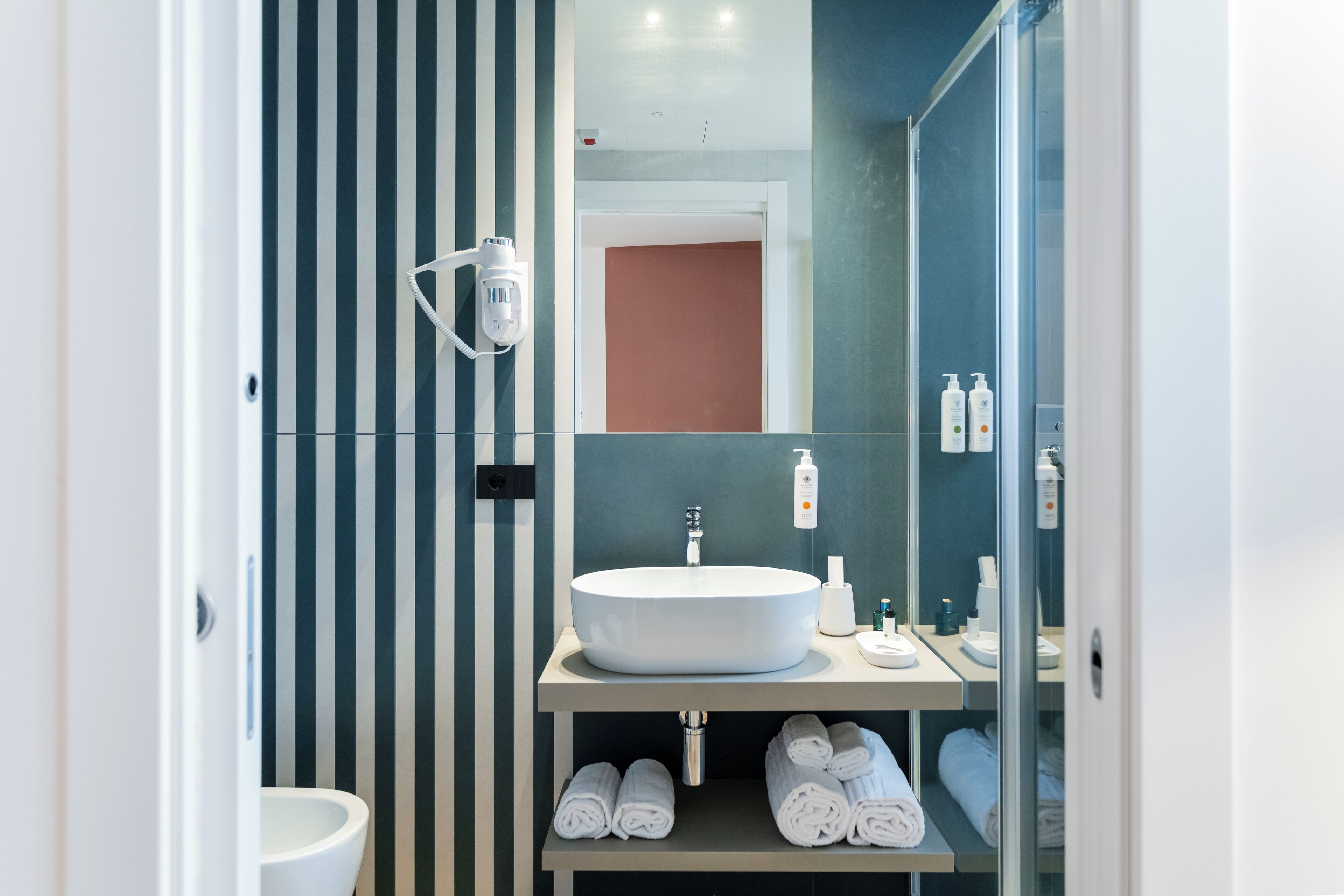 Photo - BISCARDI Hotel