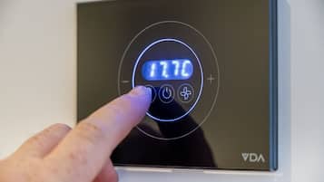 Frette Italian sheets, premium bedding, down duvets, Select Comfort beds