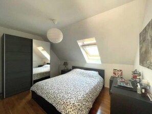 4 bedrooms, iron/ironing board, WiFi, bed sheets - Location Très Grande Maison Pour les JO Juillet et Août 2024 (Lagny-sur-Marne)