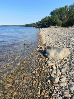 Beach - Privacy @ Bras d’Or Lake Eagle House Chalet (Saint Peter`s)