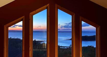 Privacy @ Bras d’Or Lakes Sun House Chalet