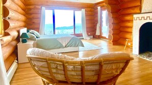 9 bedrooms, desk, iron/ironing board, travel cot - Magical Retreat up to 20 People (St. Peter`s)