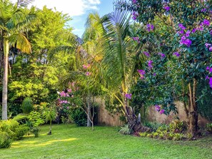 Property grounds - La Mancha, Spanish styled beach home in Southbroom (Southbroom)