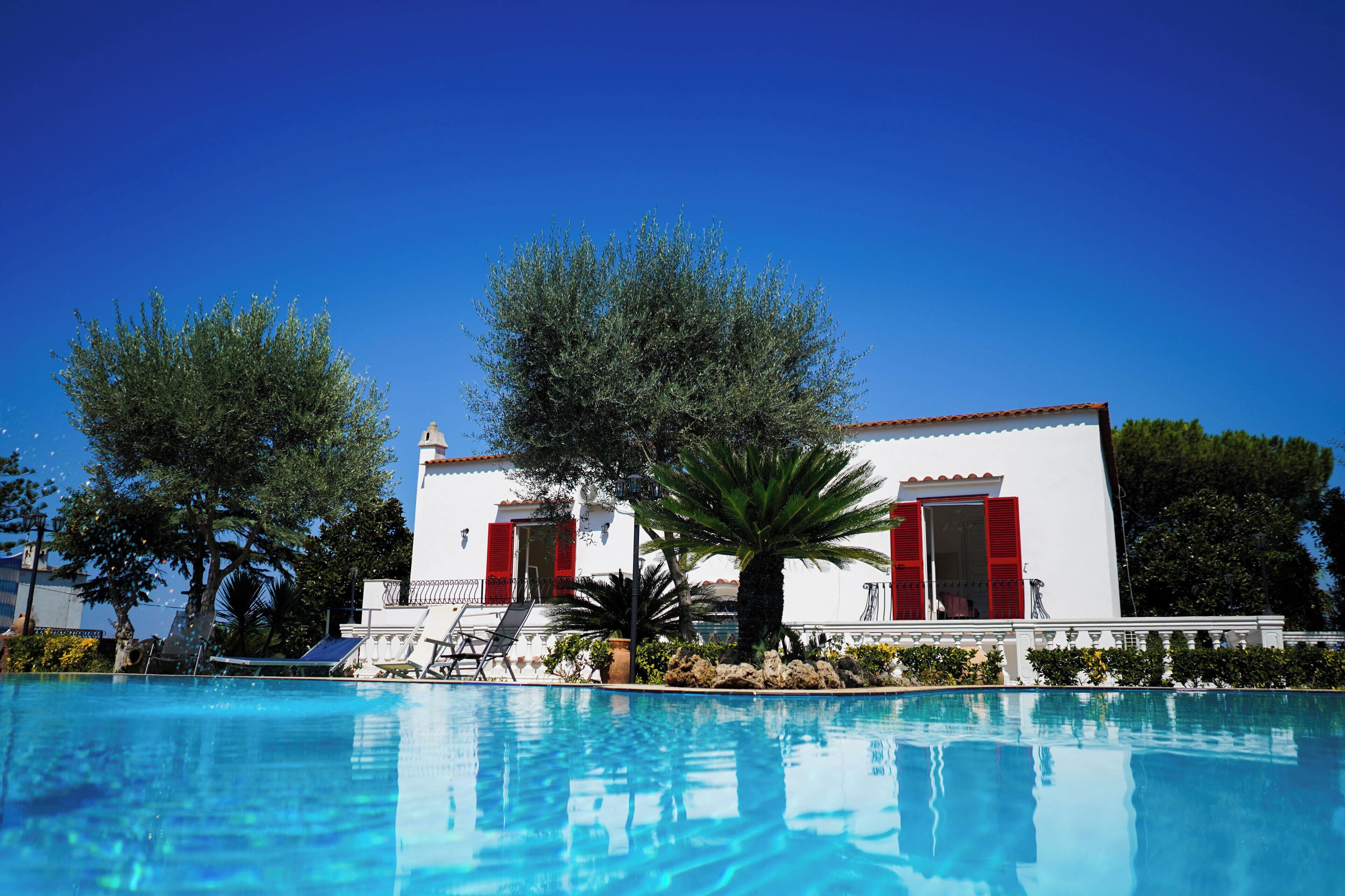 Außenpool (je nach Saison geöffnet)