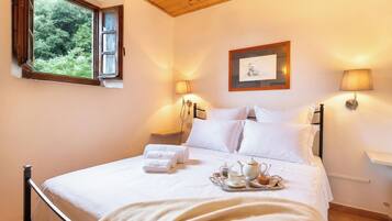 2 Schlafzimmer, Bügeleisen/Bügelbrett, WLAN, Bettwäsche