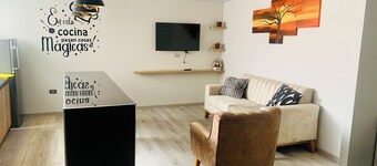 201 cuadruple deluxe cerca al Open Plaza