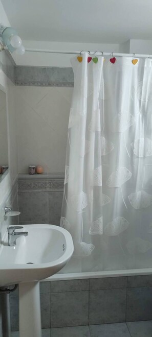 Apartment, 2 Bedrooms, Patio | Bathroom - Beautiful And Comfortable Near To Subway (Buenos Aires)