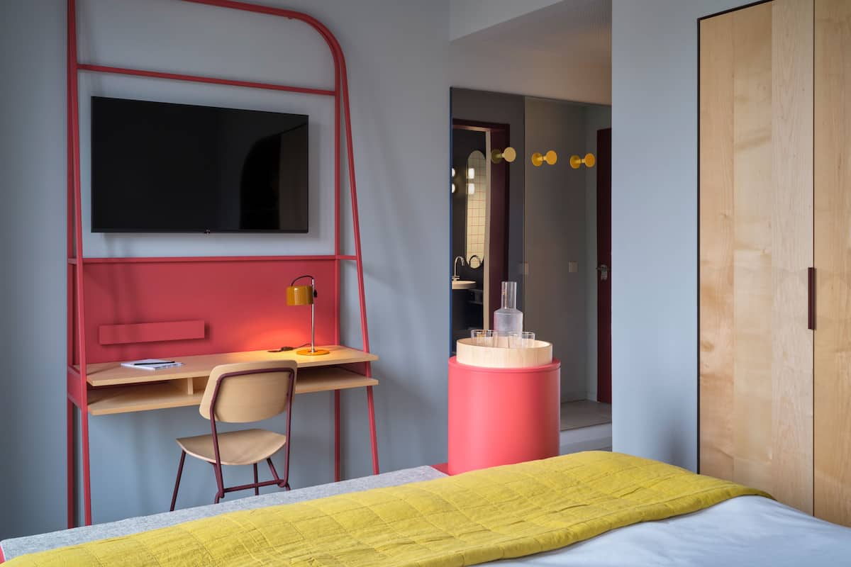 Allergivenligt sengetøj, pengeskab på værelset, individuelt design